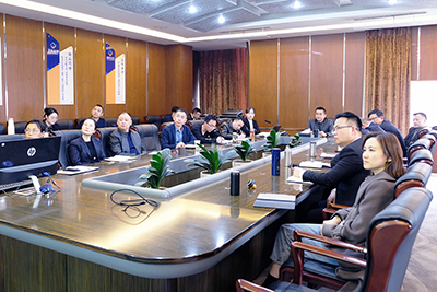 77������ҵ����عɹɶ����漯��2�·ݾ������참��������